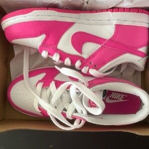 Kids White Fuchsia Nike Dunk Low Size 12